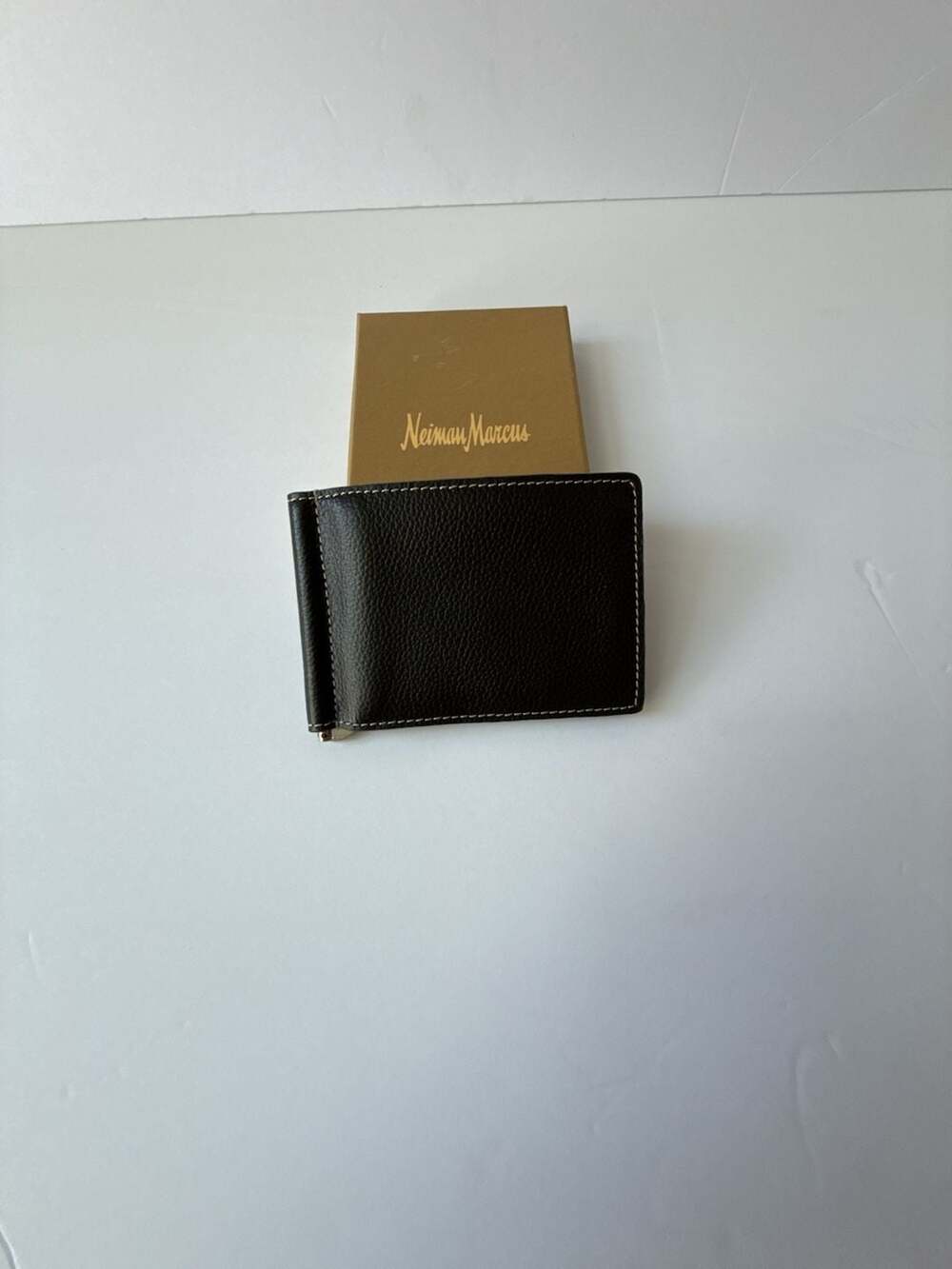 Neiman Marcus Leather Money Clip Wallet Black
#682